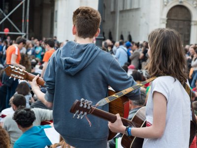 MilleChitarre in Piazza – ELE0215